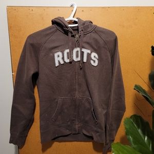 Roots sweater